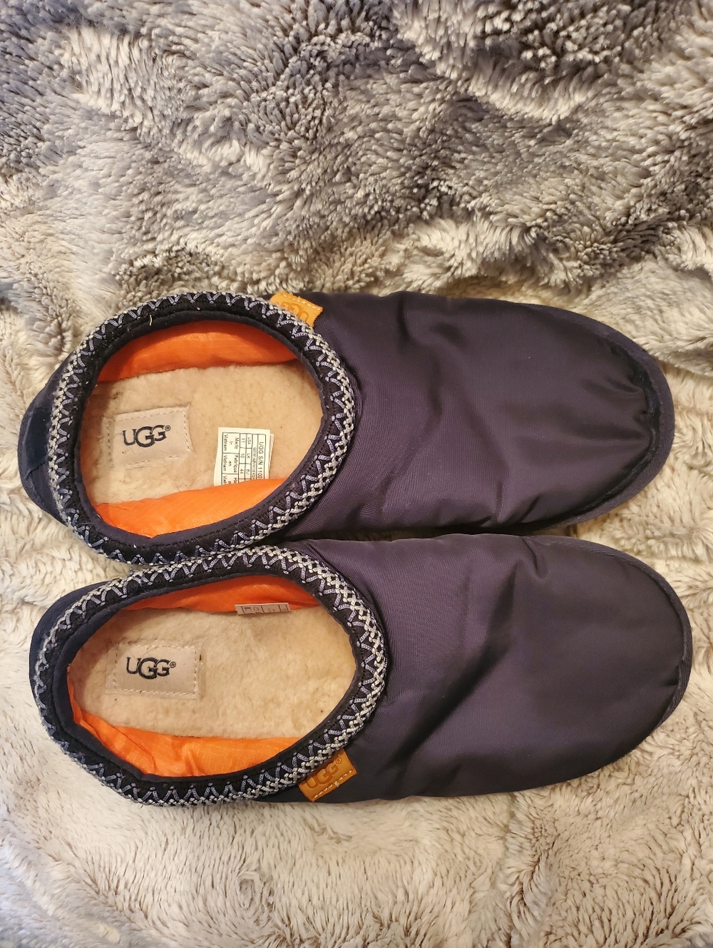 UGG TASMAN Military NAVY SZ  11 SLIPPERS/ LOAFERS